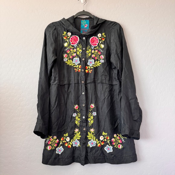 Johnny Was Small 100% Silk Embroidered Hooded Button Up Jacket Coat Black Floral - Picture 1 of 8